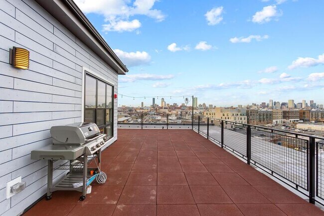 Photo - 1258 Massachusetts Ave