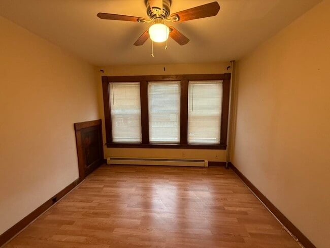 Photo - 672 Central St