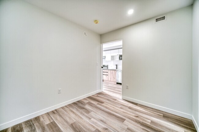 Photo - 5415-5415 Cogswell St Unit 301