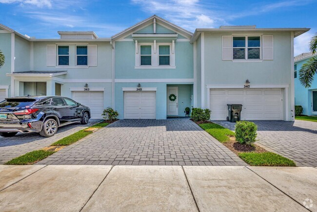 Building Photo - 345 SE Sea Hunt Way Rental