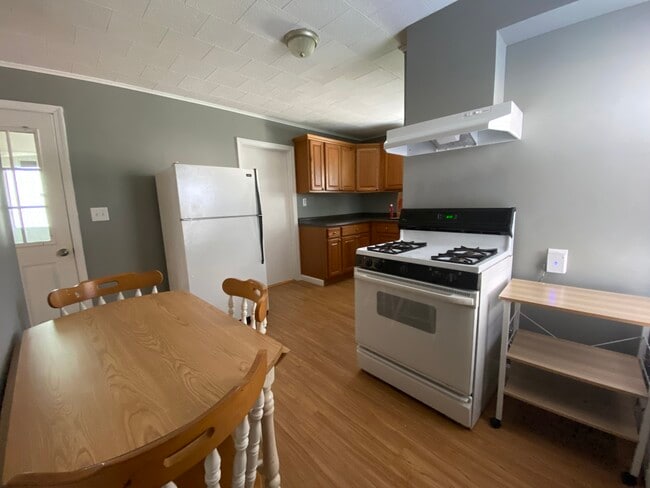 Photo - 4 Pond St Unit Floor 1