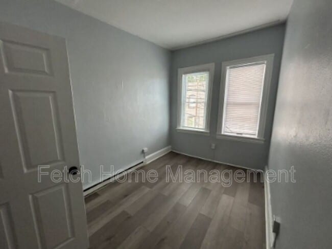 Photo - 430 Manor St