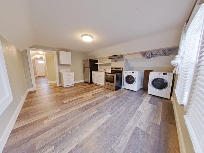 Photo - 383-385 East 15th Ave. &amp; 1480 Mill St. Unit 383 East 15th Ave