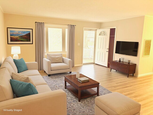 Photo - 4052 Ural Ave