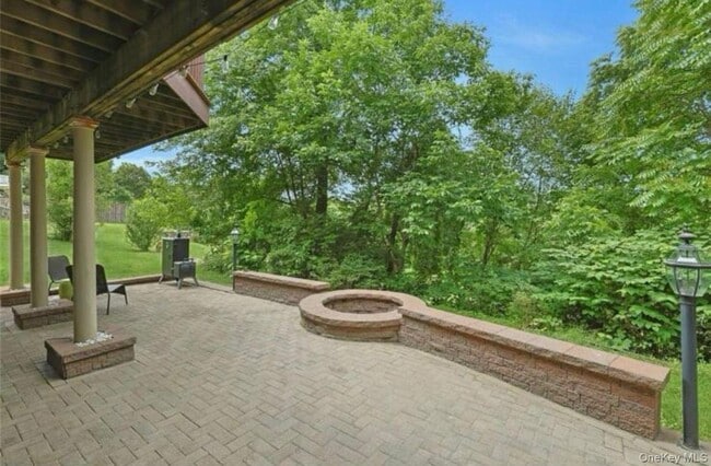 Photo - 267 Lafayette Ave