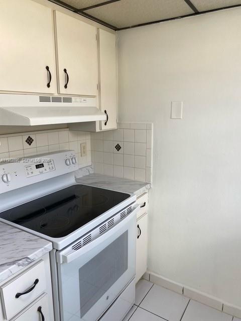 Photo - 15475 SW 80th St Unidad 102-15