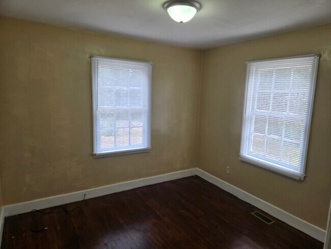 Photo - 2418 Wheeless Rd