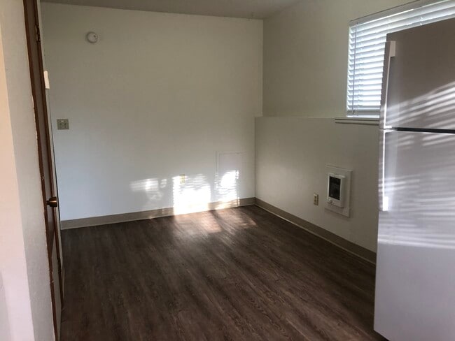 Photo - 518 SW City View St Unit 518