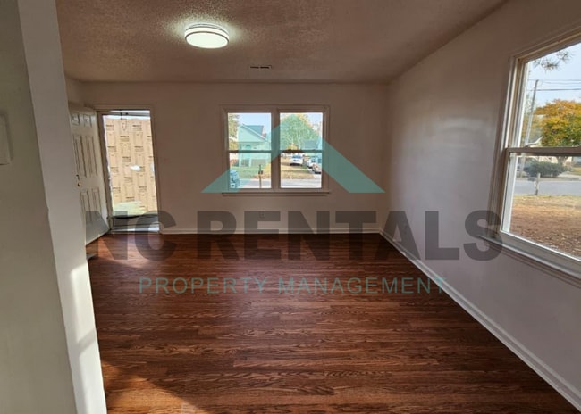 Photo - 332 Park Ave