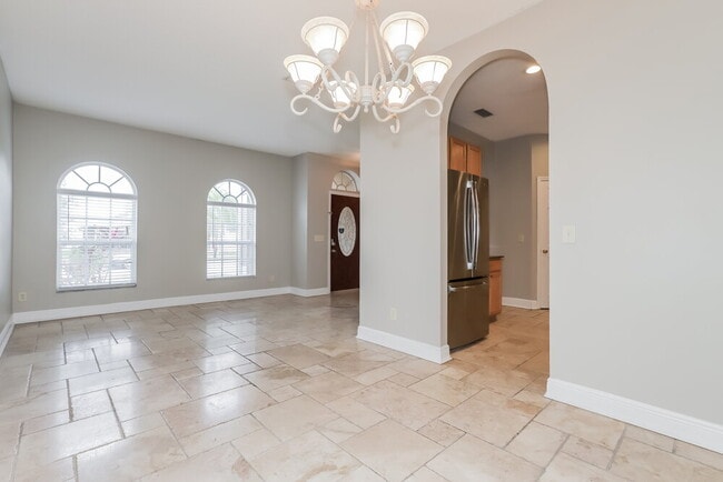 Photo - 1910 Fruitridge St