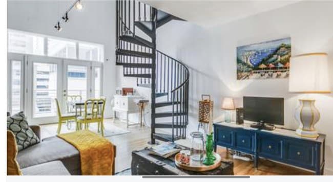 Photo - 231 Rep John Lewis Way N Unit 401