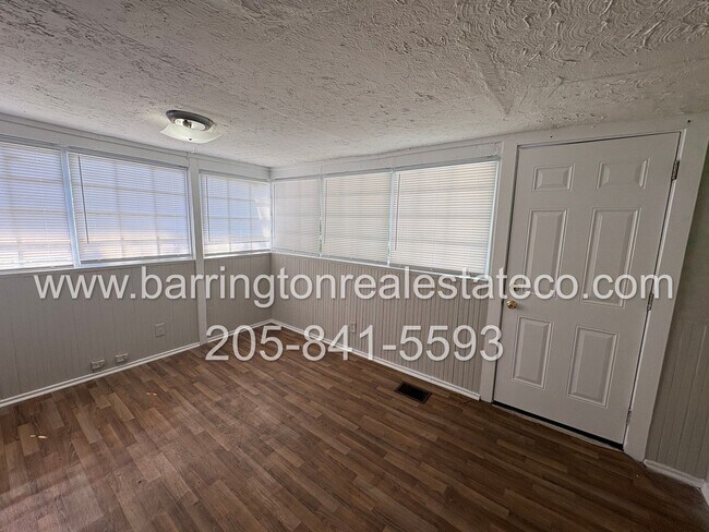 4812 Terrace M