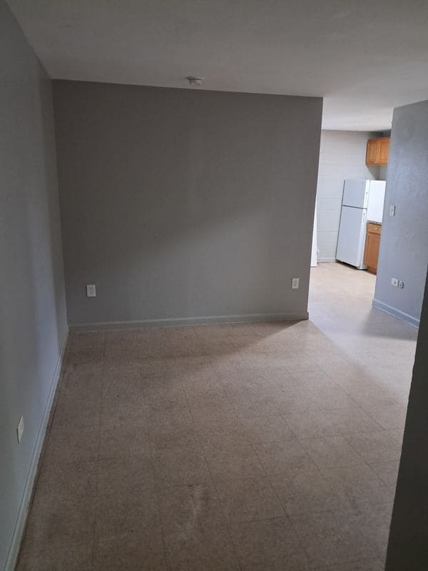 Photo - 1600 Clinton St