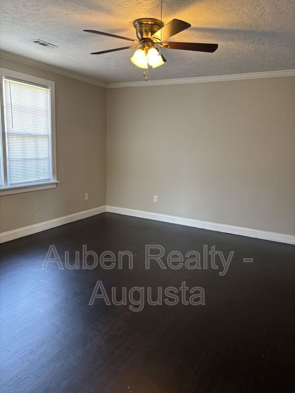 Photo - 514 Beaufort Dr