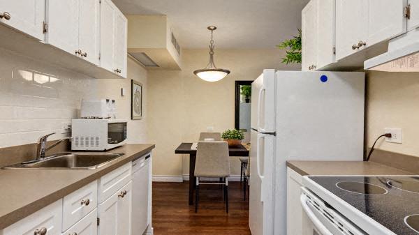 Photo - Grid 5 Apartments