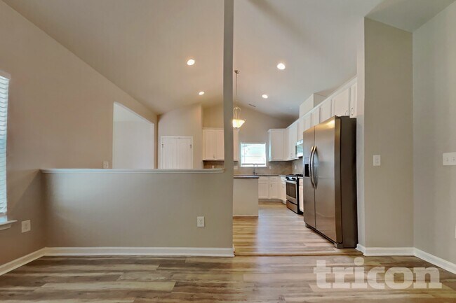 156 Lakemont Dr