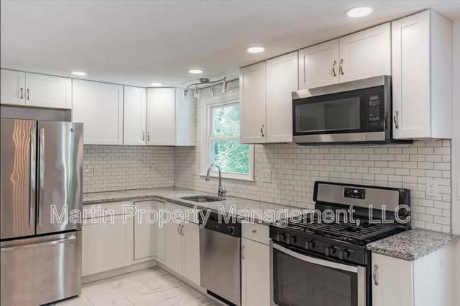 12 Joyce Rd