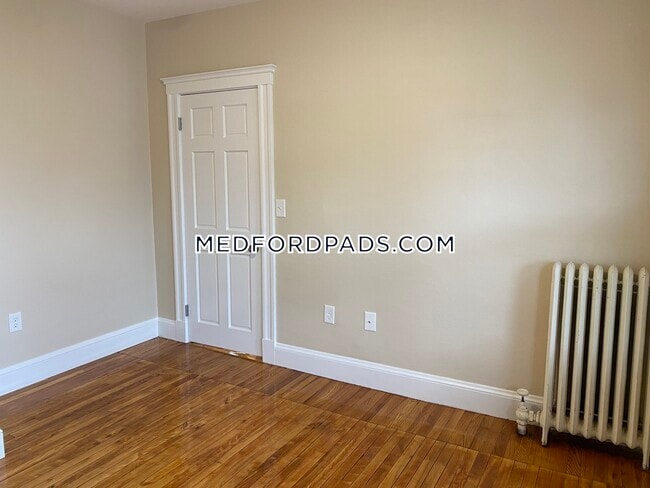 Photo - 74 Frederick Ave Unit 2