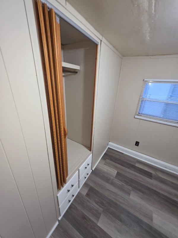 Photo - 4744 Ellsworth Ln