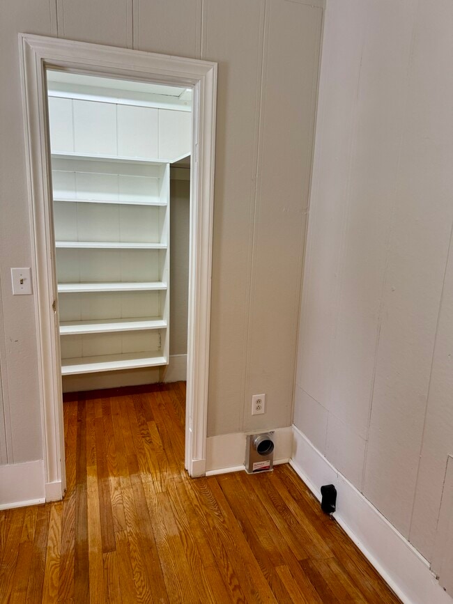 Photo - 220 Elm St Unit #2