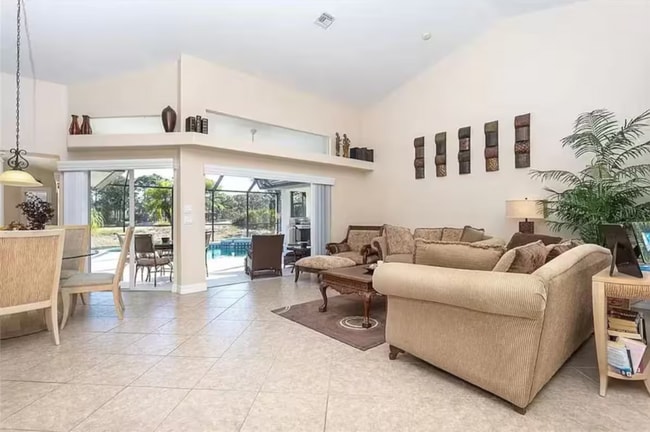 Photo - 30 Pinehurst Pl