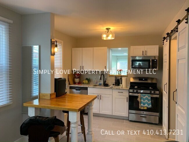 Photo - 1323 Eastern Avenue