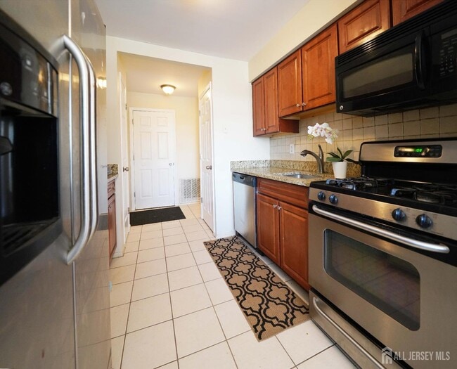 Photo - 1111 Edison Glen Terrace