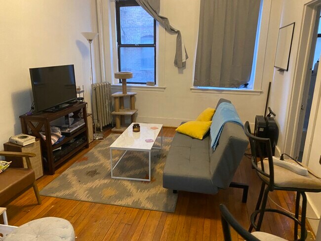 Building Photo - 1254 Commonwealth Ave Unit #3 Rental