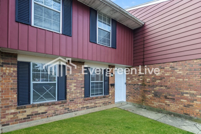 Photo - 8195 Mt Carmel St