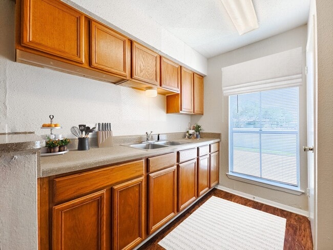 Photo - 4400 W Airport Blvd