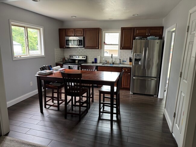 Photo - 1303 E Thirteen Mile Rd