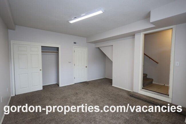 Photo - NE Halsey St - Gresham 2 bedroom townhouse with den/office