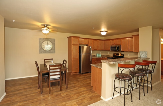 2BR - Lower Ranch