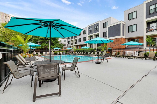 River Club Apartments