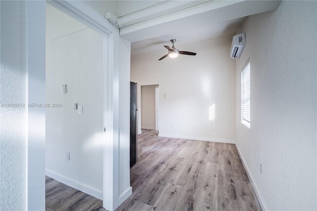 Photo - 4504 Oakley St Unit B