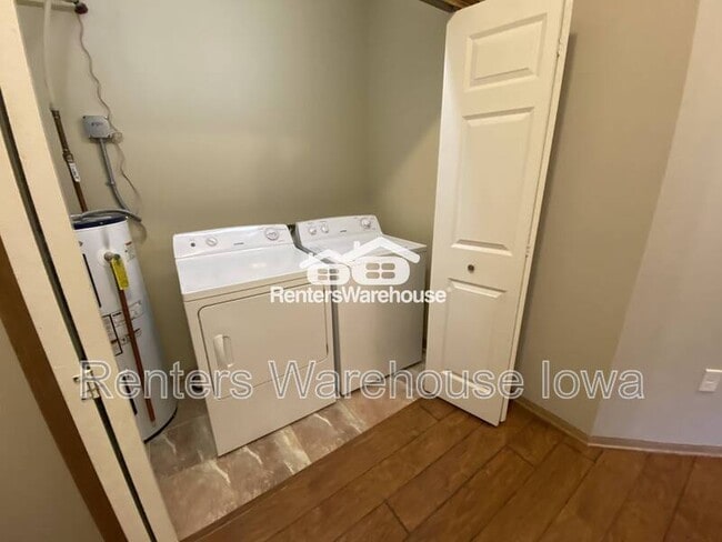 Photo - 2000 Meadow Ct Unit 402