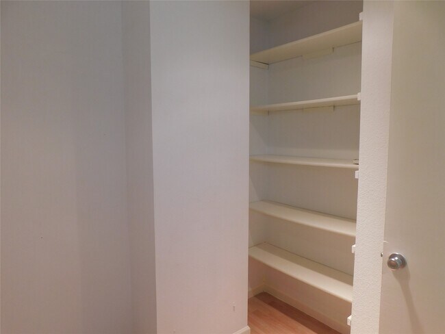 Photo - 9200 W Bellfort Ave Unidad 48