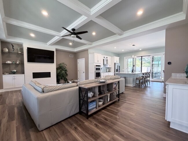 Photo - 213 Beach Ave