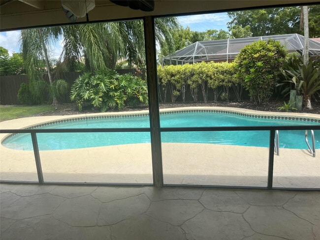 Photo - 10734 NW 17th Manor