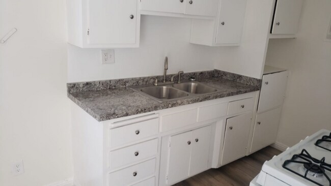 6636 Tujunga Ave Unit 1