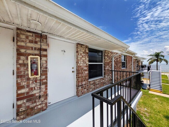 Photo - 190 E Olmstead Dr
