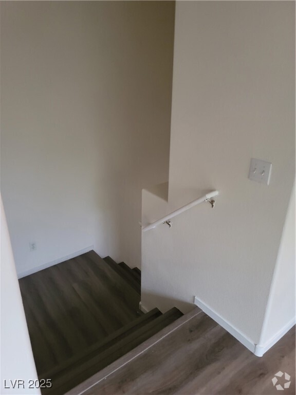 Building Photo - 1089 Sweeping Vine Ave Rental