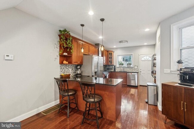 Photo - 2423 S 10th St