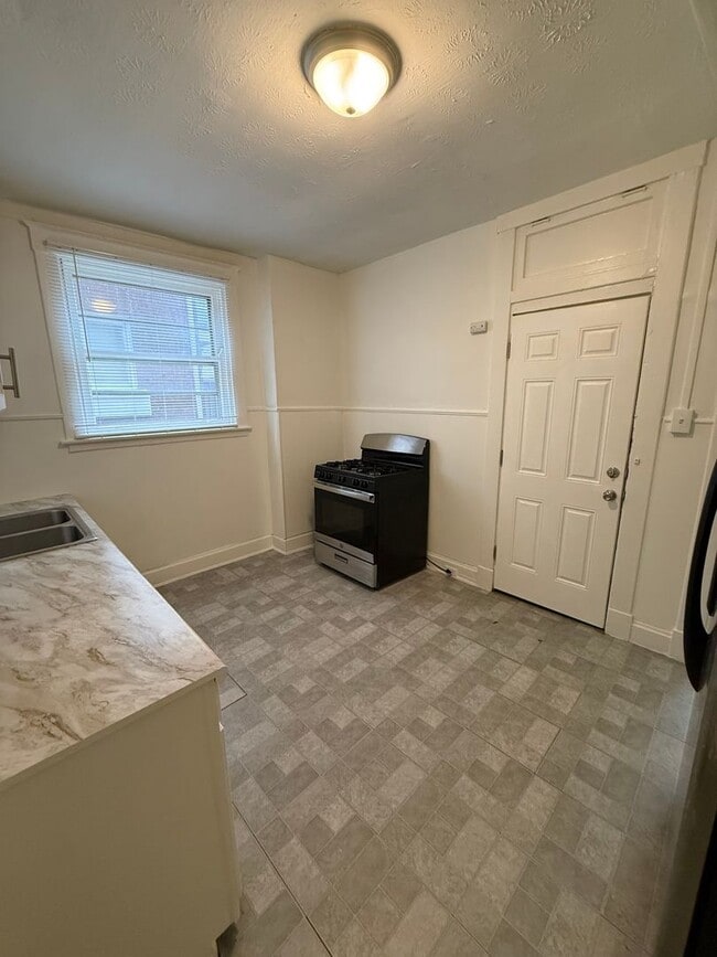 Photo - 809 S Fred Shuttlesworth Cir Unidad 1