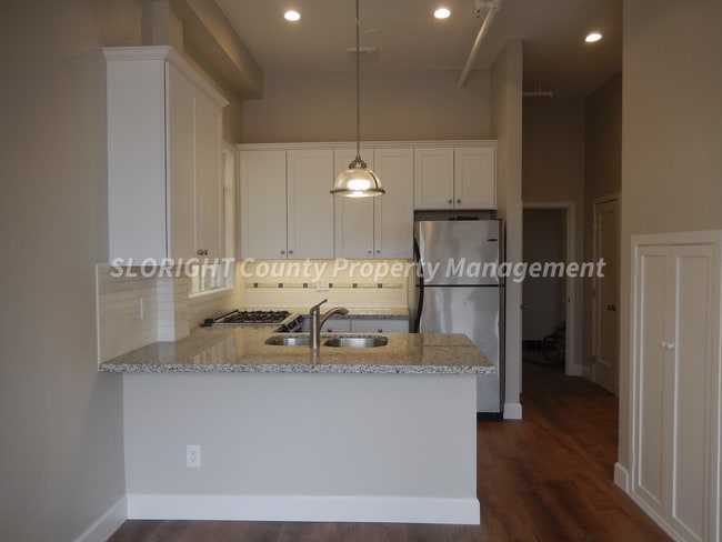 Photo - AVAILABLE JUNE - Beautiful Downtown SLO Apartment Unit A Unidad A