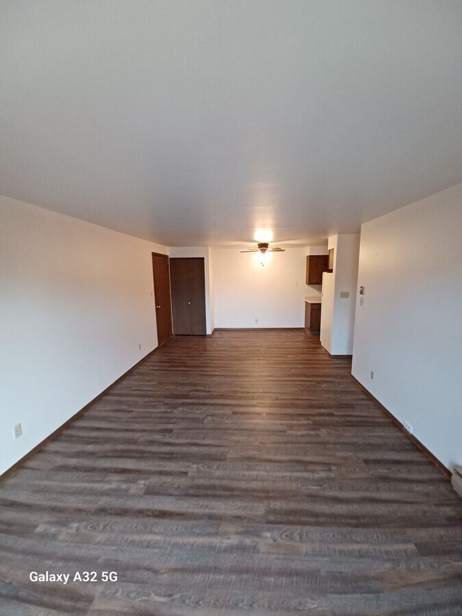 Photo - August Management presents Willow Run