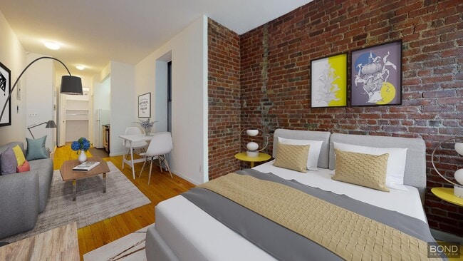 Building Photo - 246 W 22nd St Unit 5 Rental