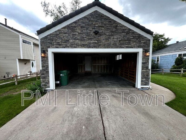 Photo - 10772 W Berry Ave