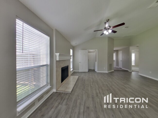 Photo - 18311 Autumn Trails Ln Casa