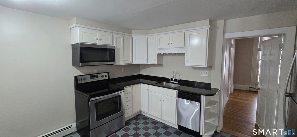 Photo - 263 Broadway